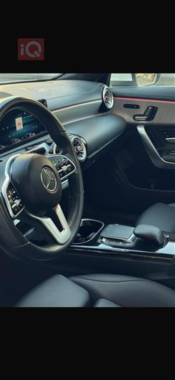 مێرسێدس بێنز CLA